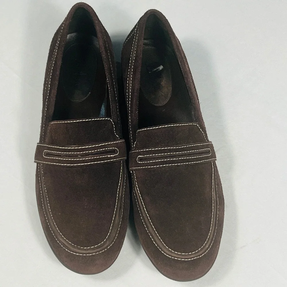 Cole Haan Brown Suede Waterproof Loafers Womens 10B Penny Loafer D22879